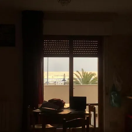Casa Fronte Mare Alba Adriatica