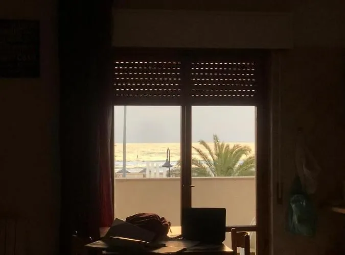 Casa Fronte Mare Alba Adriatica